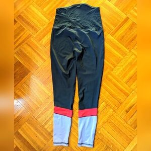 Maternity yoga pants